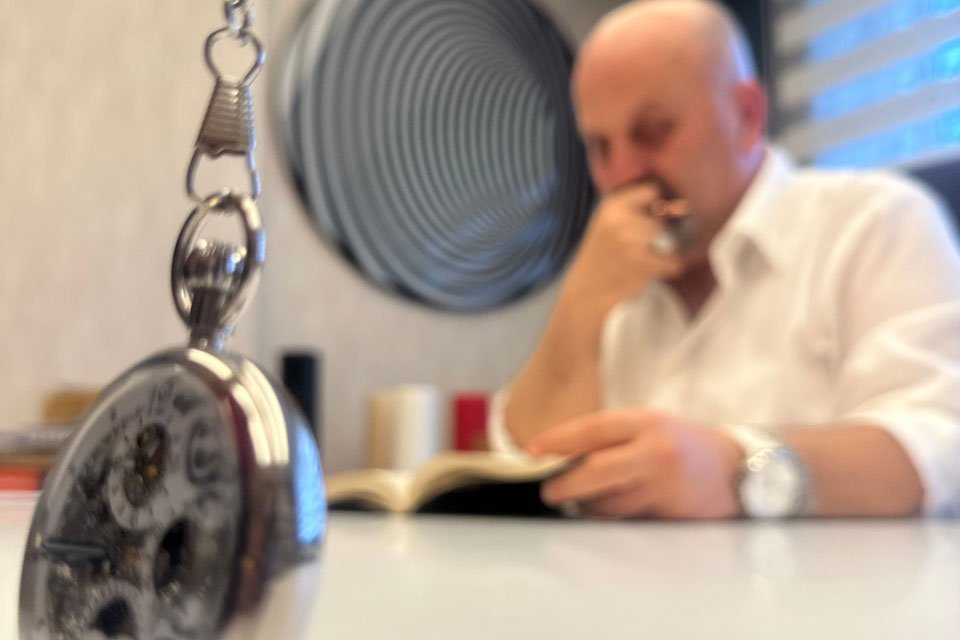 Hipnoz Geçmişi Unutturur Muu